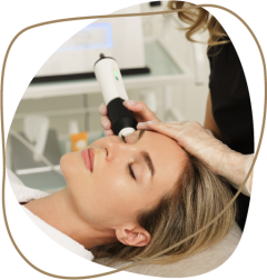 a person taking a selfie in a mirror